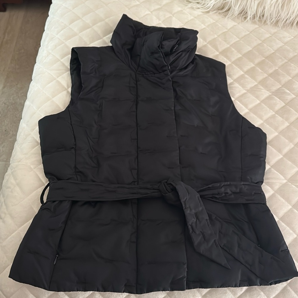 Talbots winter vest with belt